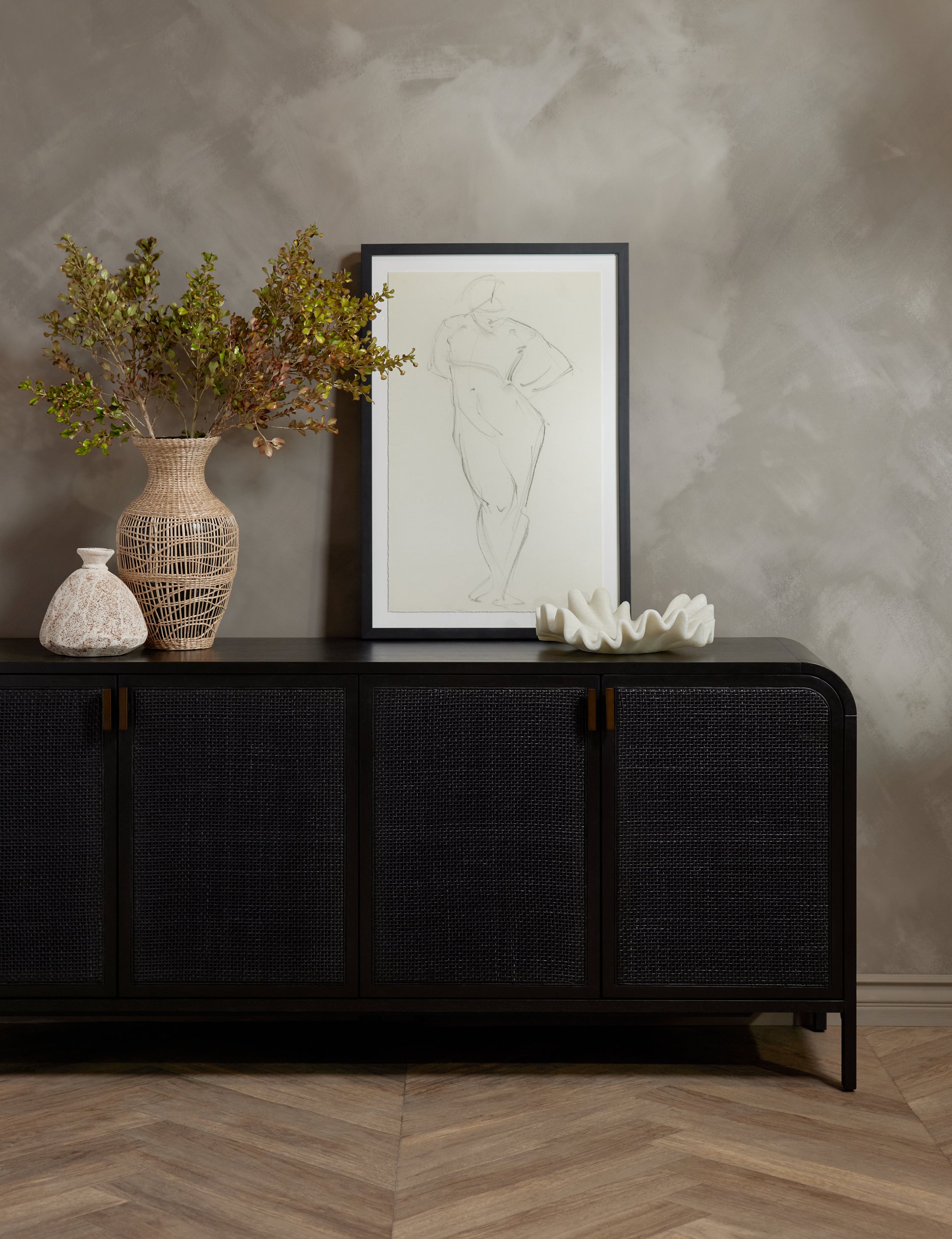 Thoughtfully selected decorative accents for the home